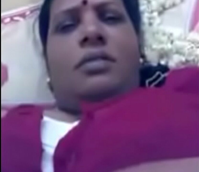 மாமி முலை சப்பும் ஐயர் மாமாவின் காமப்பசி
