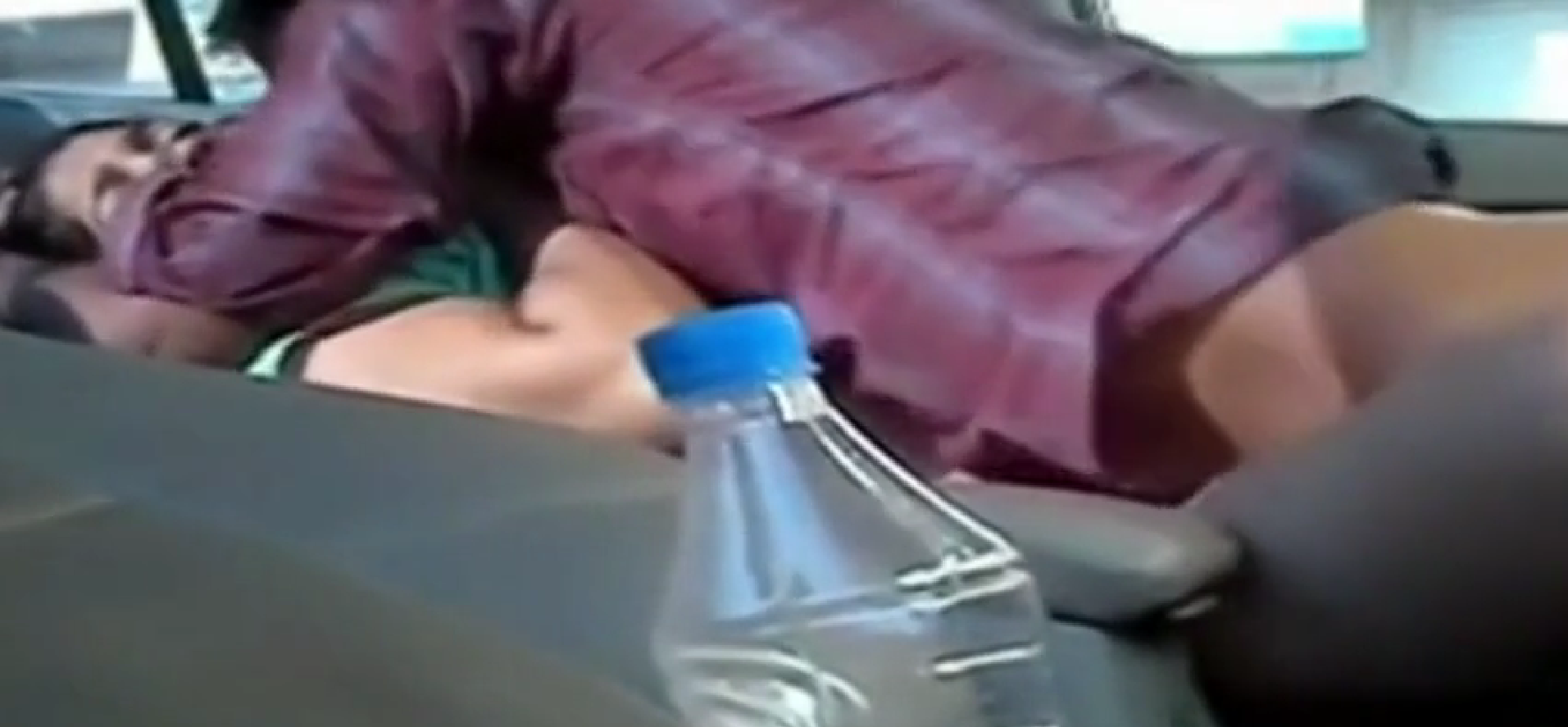 கார் டிரைவர் பையனுடன் காலேஜ் பெண் செக்ஸ்