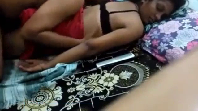 அன்னி கூட ரொமான்டிக் மூடில் செக்ஸ் செய்தேன்